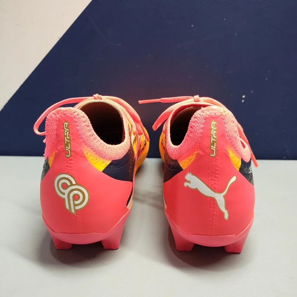 PUMA Ultra Ultimate Christian Pulisic Football Cleats Mens US 11 Multi 107961-01